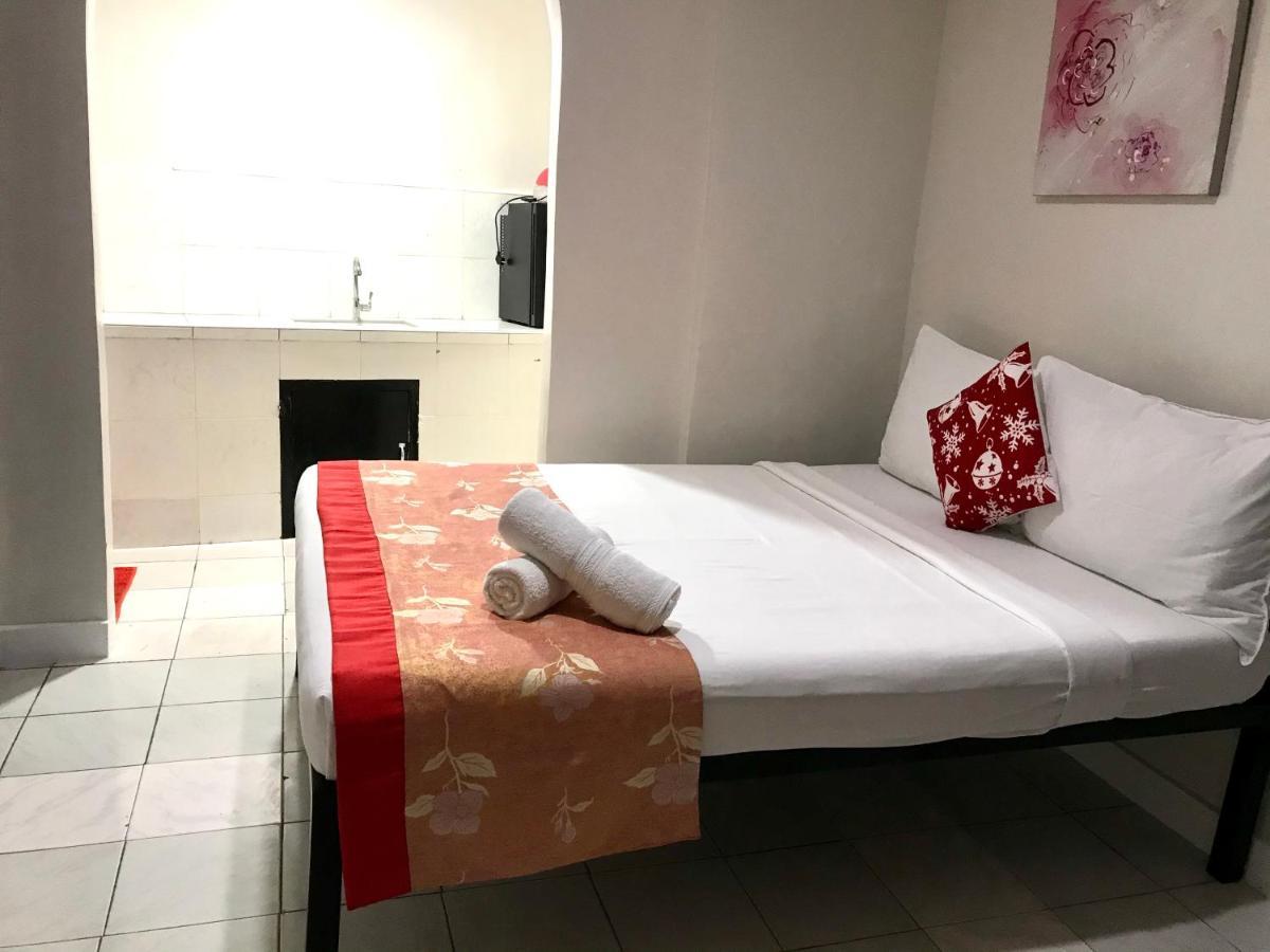 Halfway House Hostel Mactan Cebu Airport Μακτάν Εξωτερικό φωτογραφία