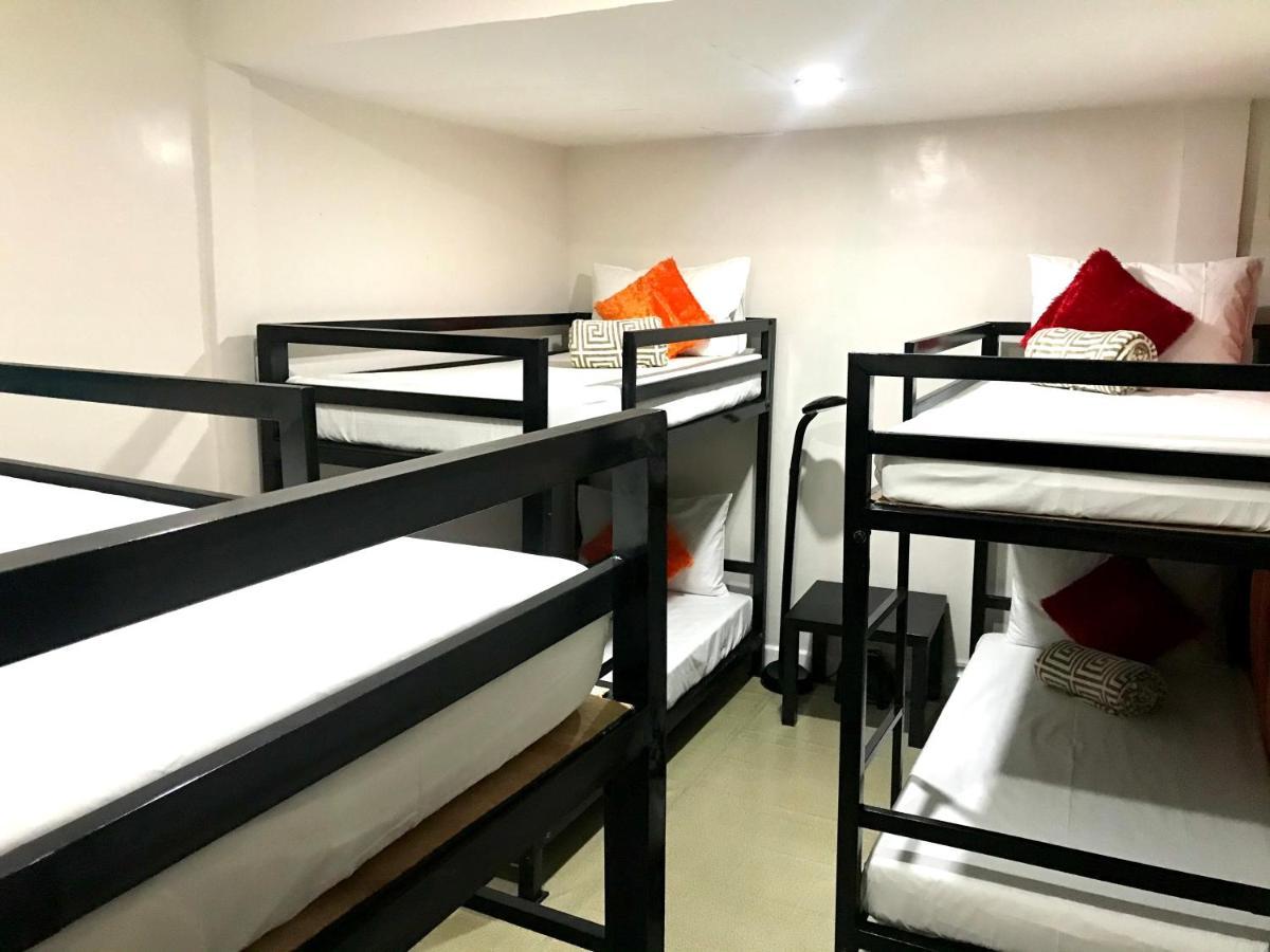 Halfway House Hostel Mactan Cebu Airport Μακτάν Εξωτερικό φωτογραφία