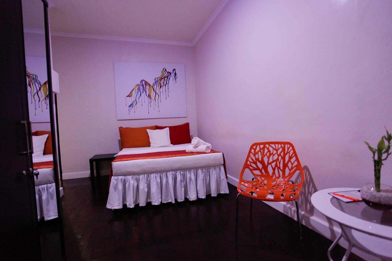 Halfway House Hostel Mactan Cebu Airport Μακτάν Εξωτερικό φωτογραφία