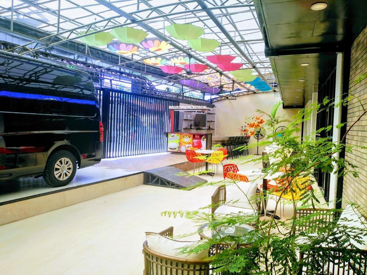 Halfway House Hostel Mactan Cebu Airport Μακτάν Εξωτερικό φωτογραφία